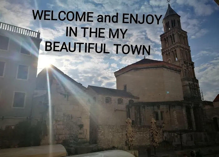 Апартаменты Sfinga In The Heart Of Diocletian's Palace *