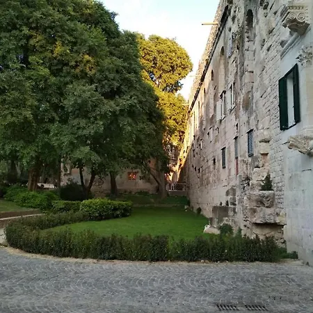 Sfinga In The Heart Of Diocletian's Palace Split