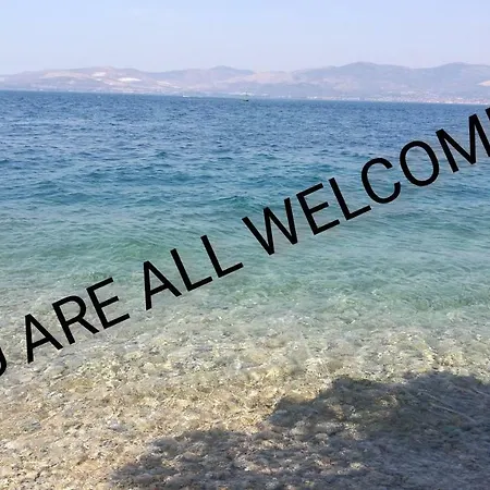 Sfinga In The Heart Of Diocletian's Palace Apartmán